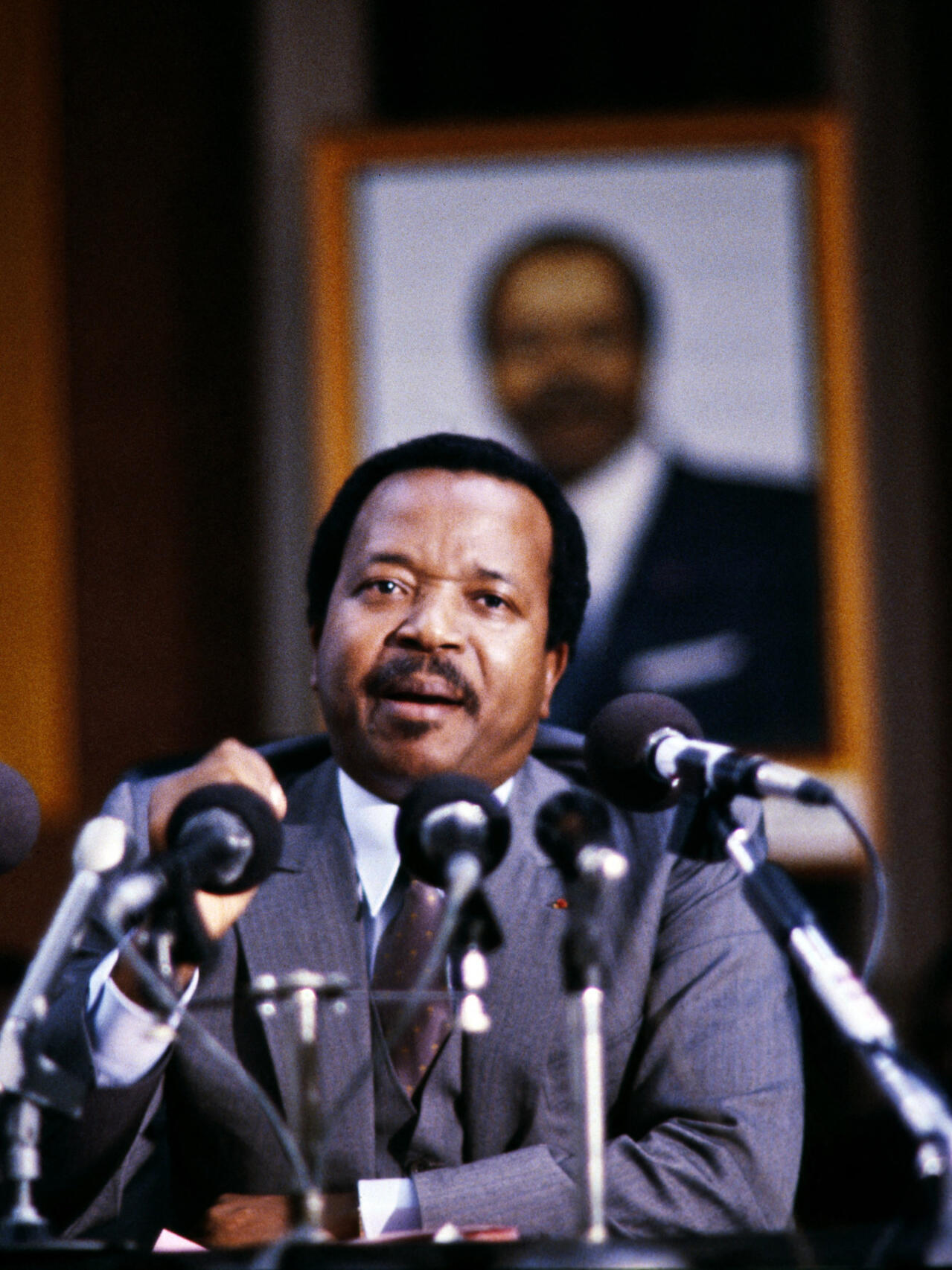 Anna Nova porno Porno elementlari bilan dahshat